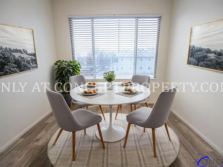 Aspen Pines — Photo 124
