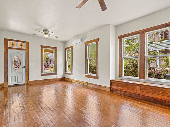 3rd image of 235 CORNELL AVE
