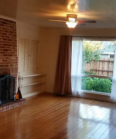 1393 Grove Way — Photo 3