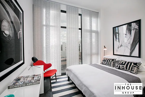 Sold by The In House Group | media 9