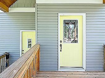 3rd image of 2627 Willa Dr