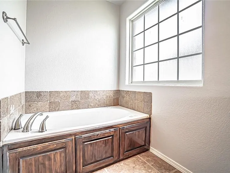 3101 SW Gumleaf Rd — Photo 18