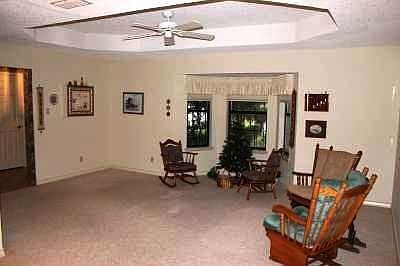 4th image of 2601 Lou Ann Ln