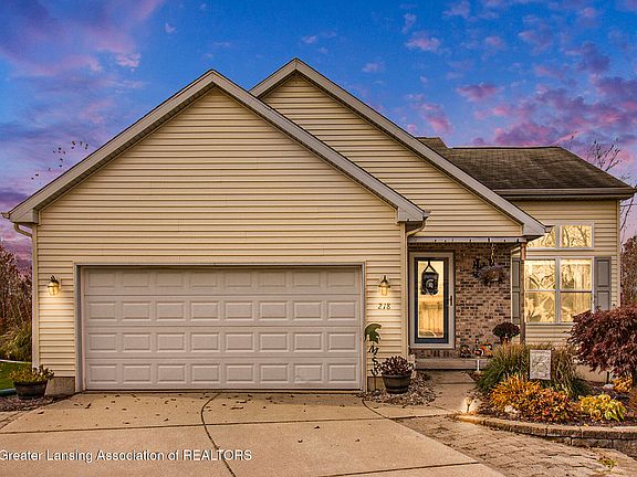 2nd image of 218 E Chester Dr #23