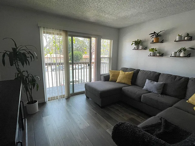 6006 Rancho Mission Rd #292 — Photo 2