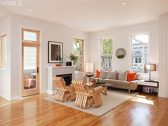5th image of 2882 Pine St