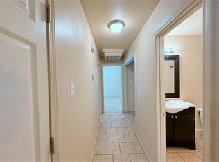 7373 Pettit Rd #B, Baker, LA 70714