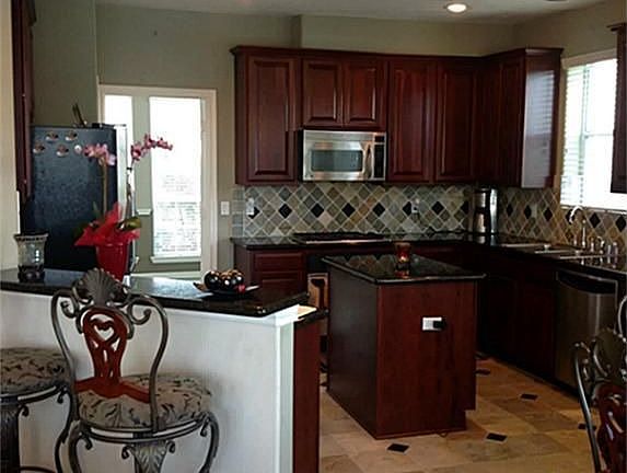 4th image of 11907 Galentine Point