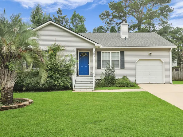 203 Amberjack Way, Summerville, SC 29485