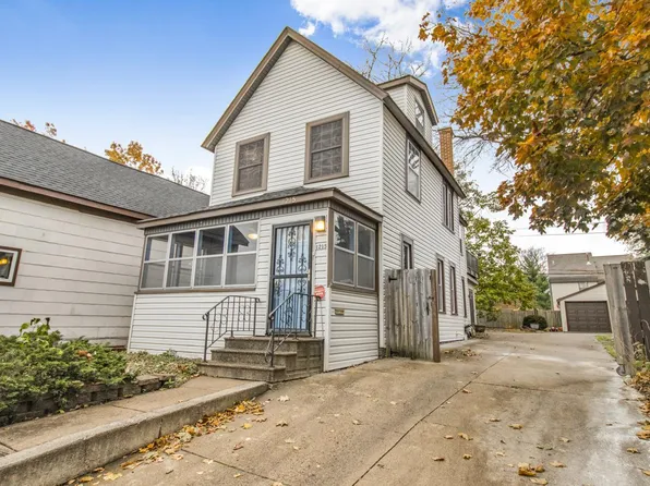 1215 E 21st St, Minneapolis, MN 55404