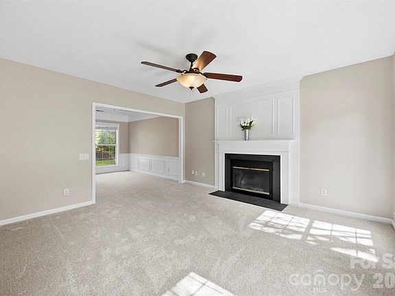 5th image of 6004 Downfield Wood Dr