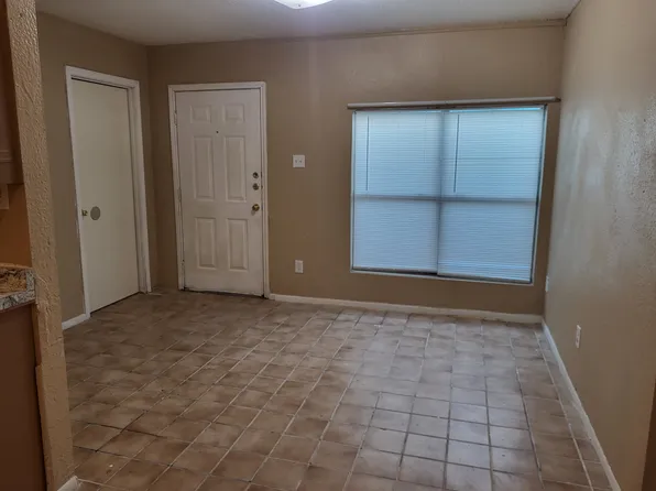 2905 Barrios St #2, Laredo, TX 78043