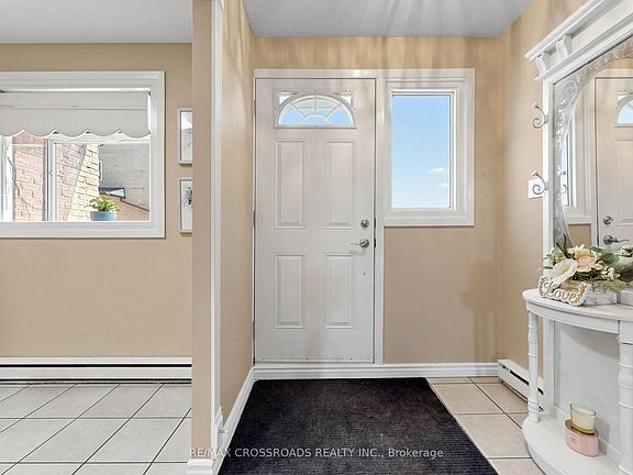 3rd image of 50 Scarborough Golf Club Rd #189