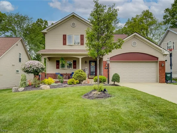 49 Filly Ln, Northfield, OH 44067