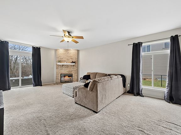 5th image of 1656 Normandy Woods Ct