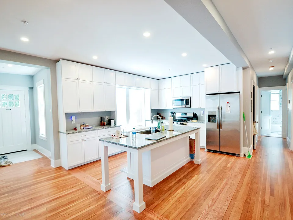 6 South St #2