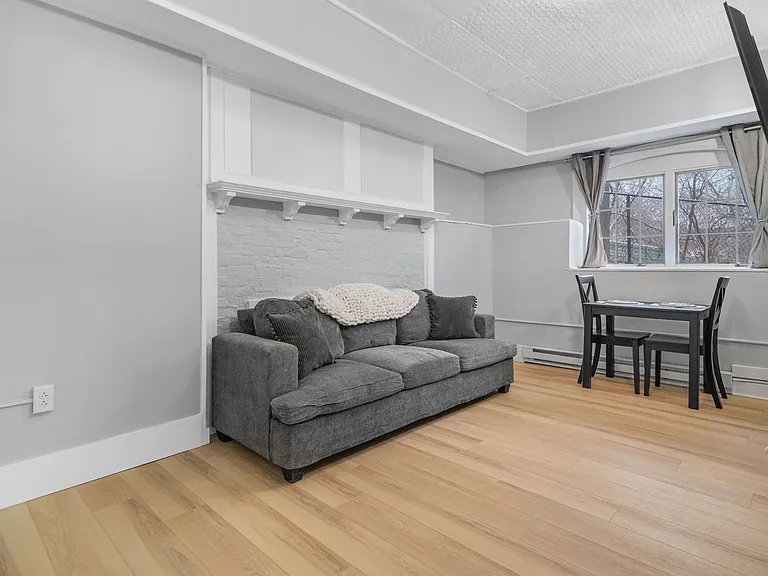 504 Stewart Ave — Photo 236