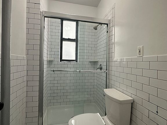 5th image of 32-15 34th St #2E