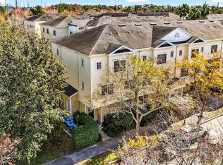 9836 W Park Village Dr, Tampa, FL 33626