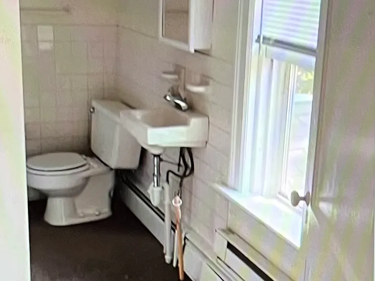 2221 N Rockhill Rd #1 — Photo 8