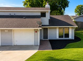 636 Earthside Dr, Claremore, OK 74017