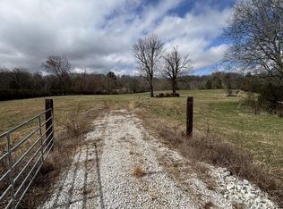 110 Peninsula Rd, Harriman, TN 37748