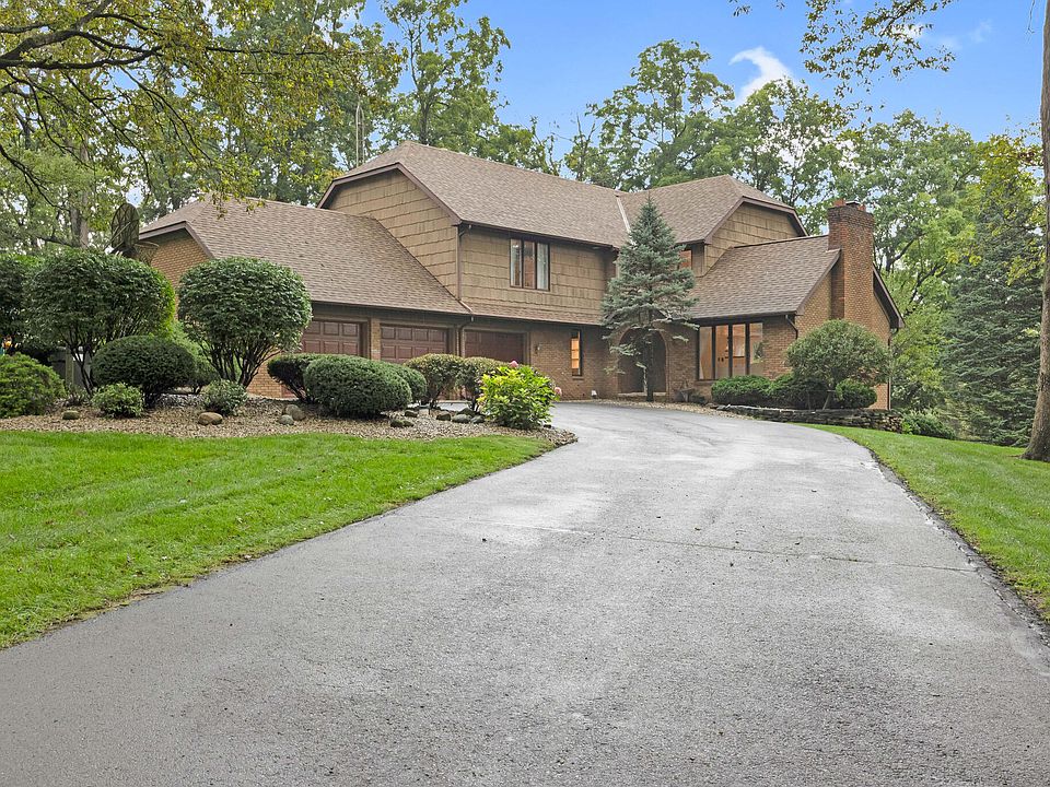 1st image of 100 Tanglewood Dr