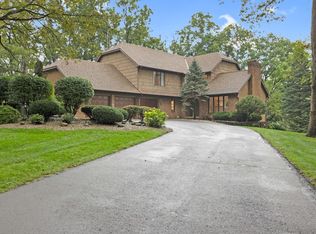100 Tanglewood Dr, West Liberty, OH 43357