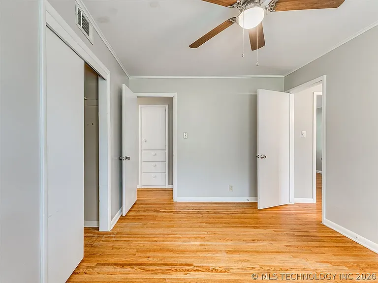 3921 E 37th Pl — Photo 7