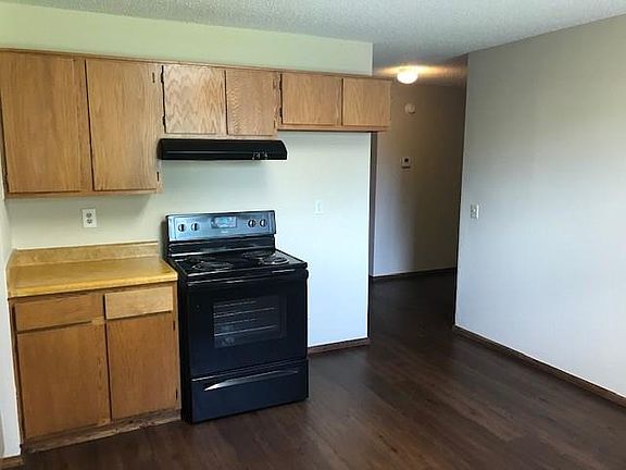 5th image of 2427 W Olrich St