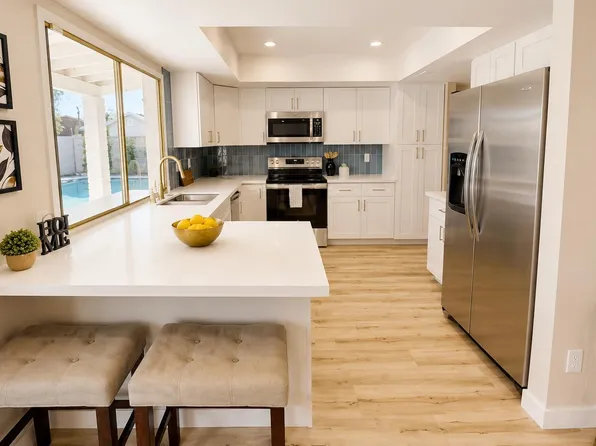4617 W ECHO Lane, Glendale, AZ 85302