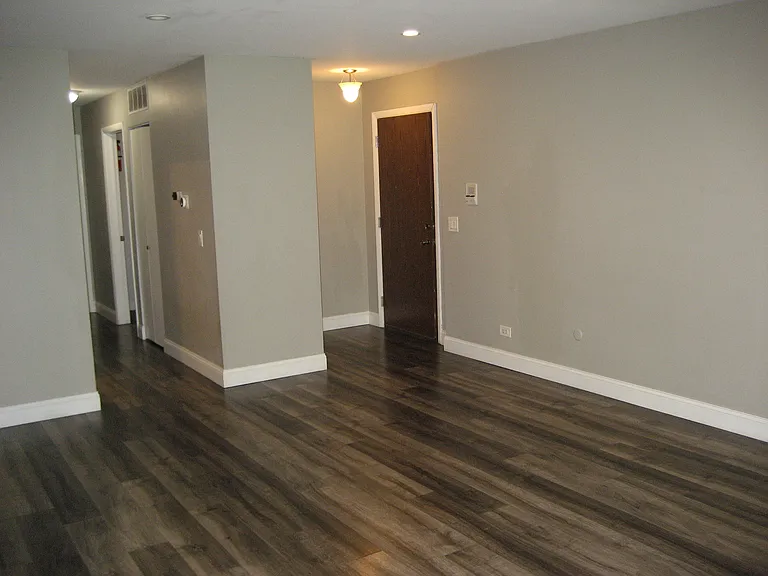 Scanlon Dr — Photo 4