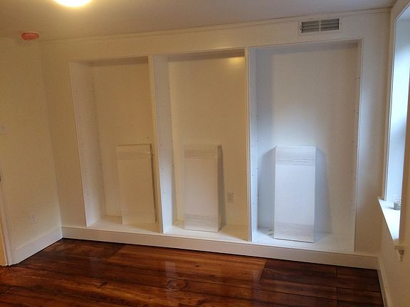 4th image of 1012 N Orianna St