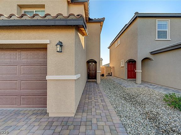 3rd image of 623 Harmony Rock Ave