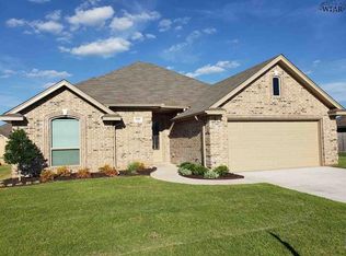 5009 Southfork Dr, Wichita Falls, TX 76310