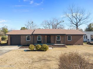 1414 Davis Street, Jacksonville, NC 28540