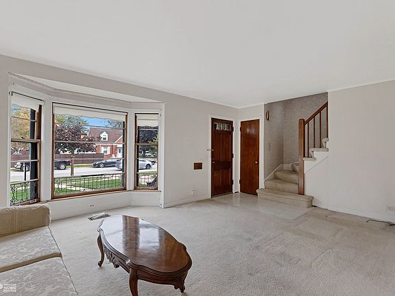 2nd image of 7441 W Foster Ave