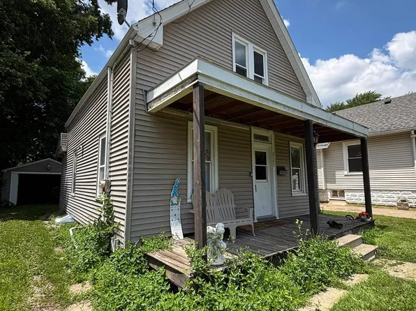 2143 N Maryland Ave, Peoria, IL 61603