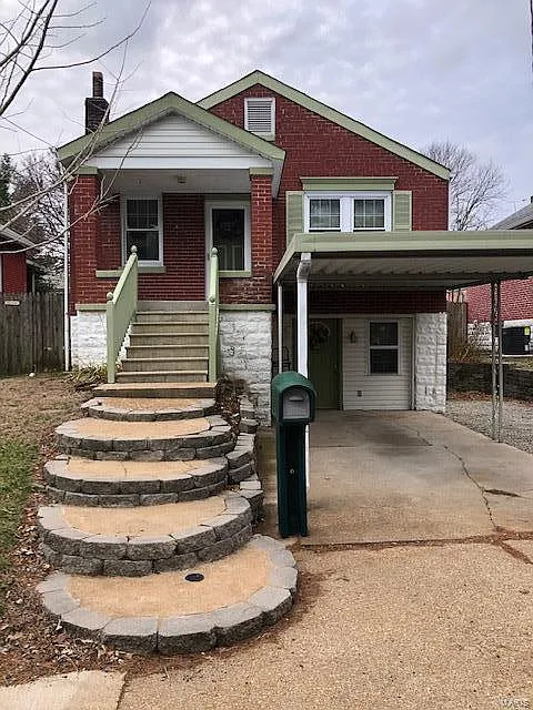 312 Vida Ave photo 1