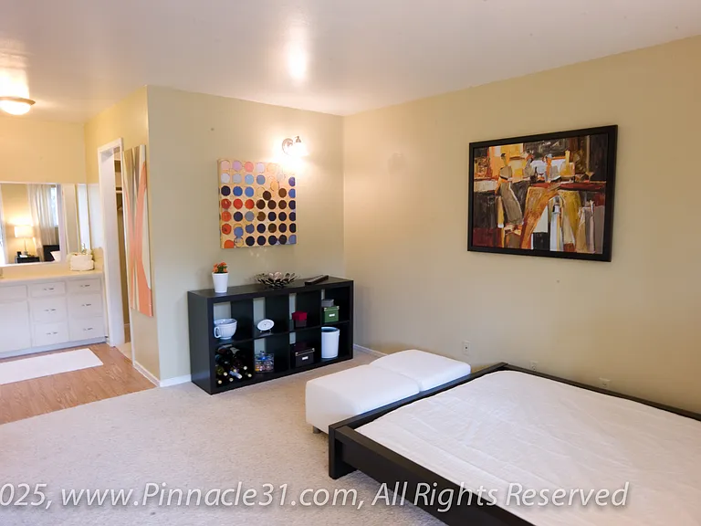 Pinnacle 31 — Photo 35