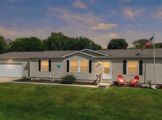 150 Sunset Ct, Cicero, IN 46034