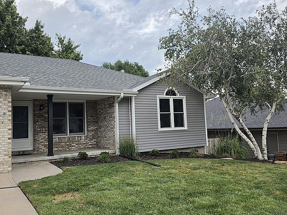 2nd image of 4620 Christopher Ct