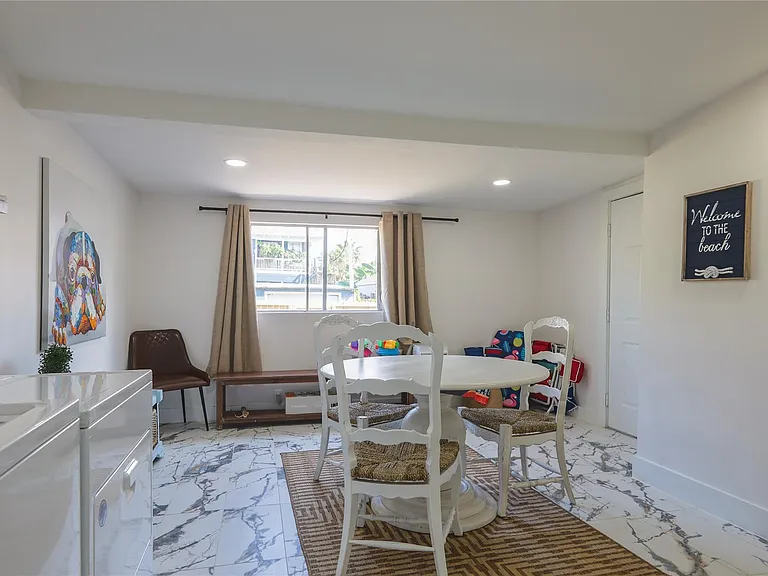 2912 Avenue R — Photo 17