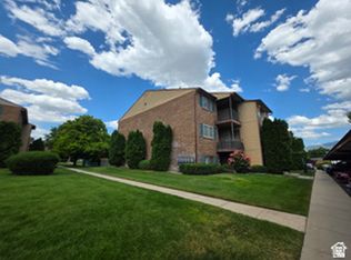 4150 S Oak Meadows Dr APT 30, Taylorsville, UT 84123