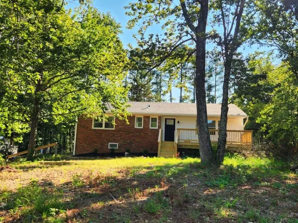 21 Salvington Rd, Fredericksburg, VA 22405