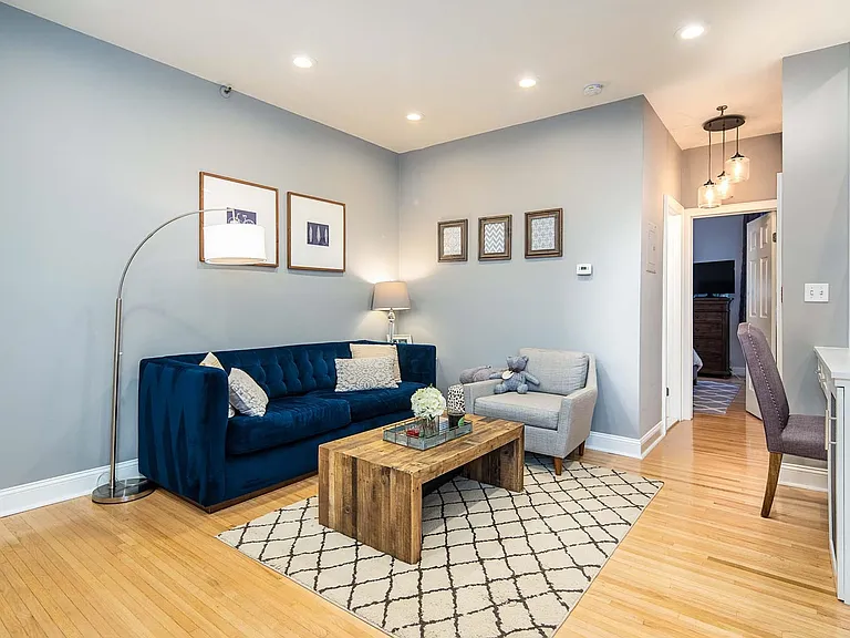711 Willow Ave #1H — Photo 1
