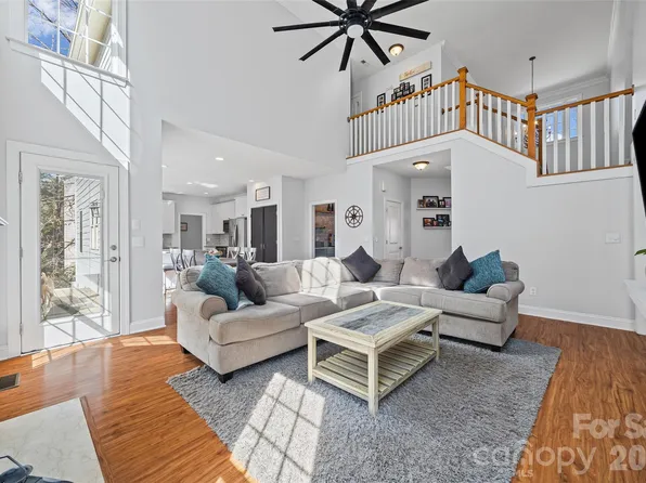 11112 Broken Brook Way, Tega Cay, SC 29708