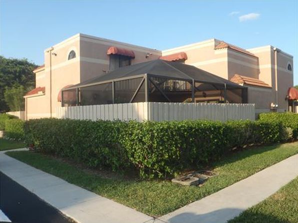 6134 Seven Springs Blvd #40D