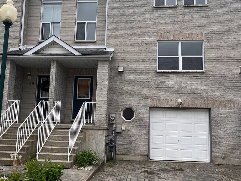 490 Veterans Dr #47 — Photo 1