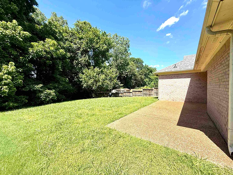 9192 Speerberry Ln — Photo 15